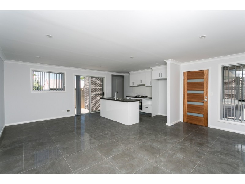 3/14 Wentworth, Oak Flats NSW 2529