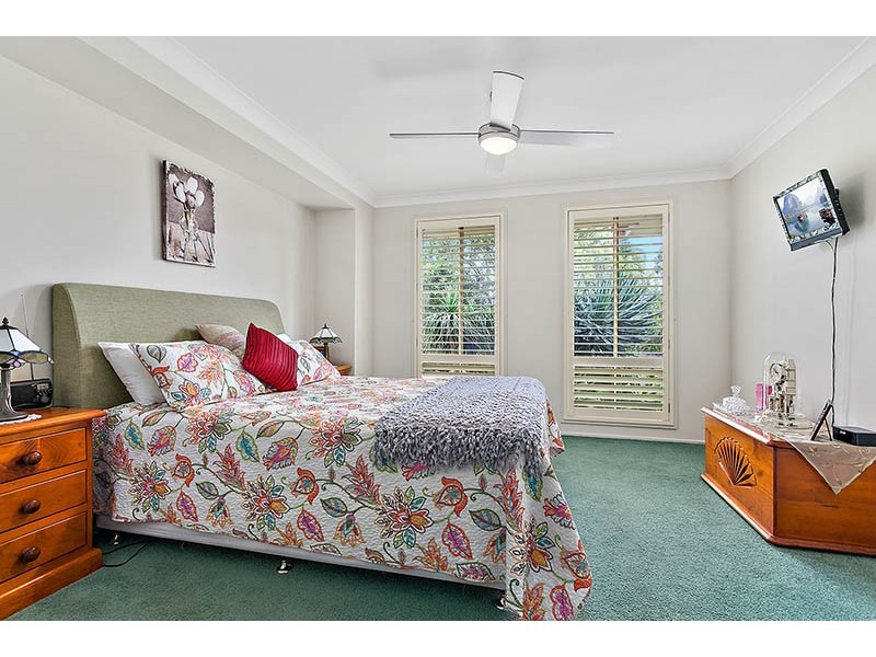 12 Cove Boulevarde, Shell Cove NSW 2529