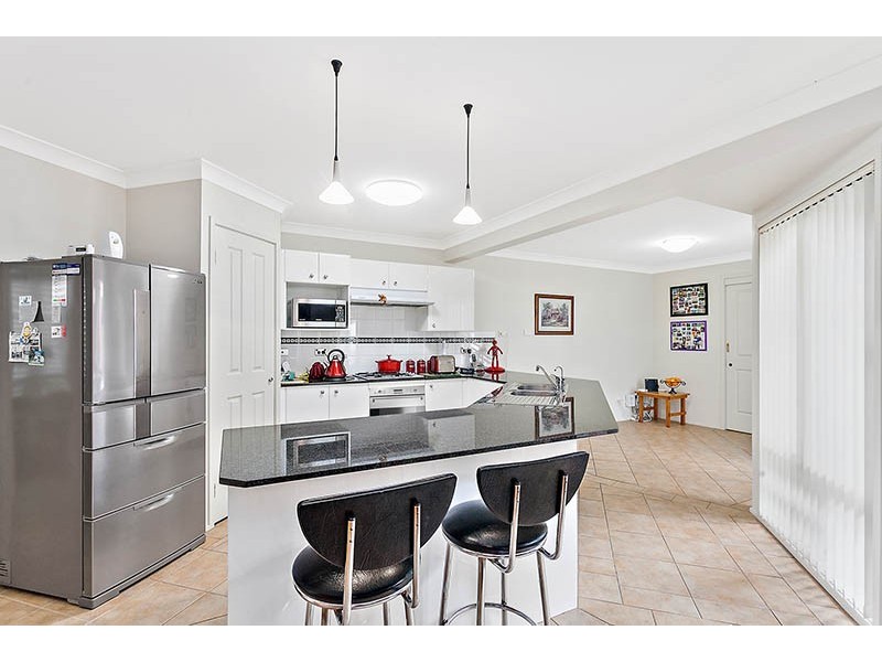 12 Cove Boulevarde, Shell Cove NSW 2529