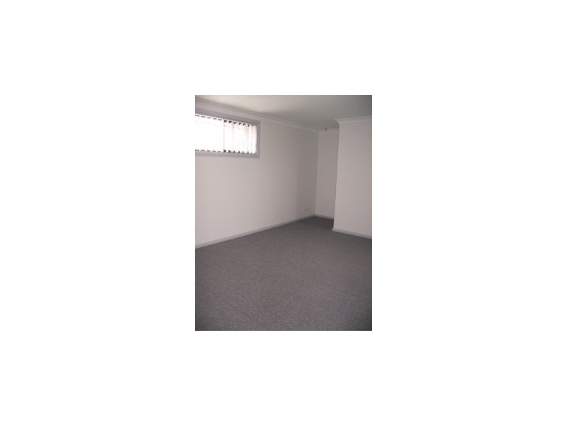 4/55 Central Avenue, Oak Flats NSW 2529