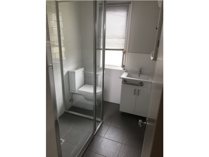 80 Queen Street, Lake Illawarra NSW 2528