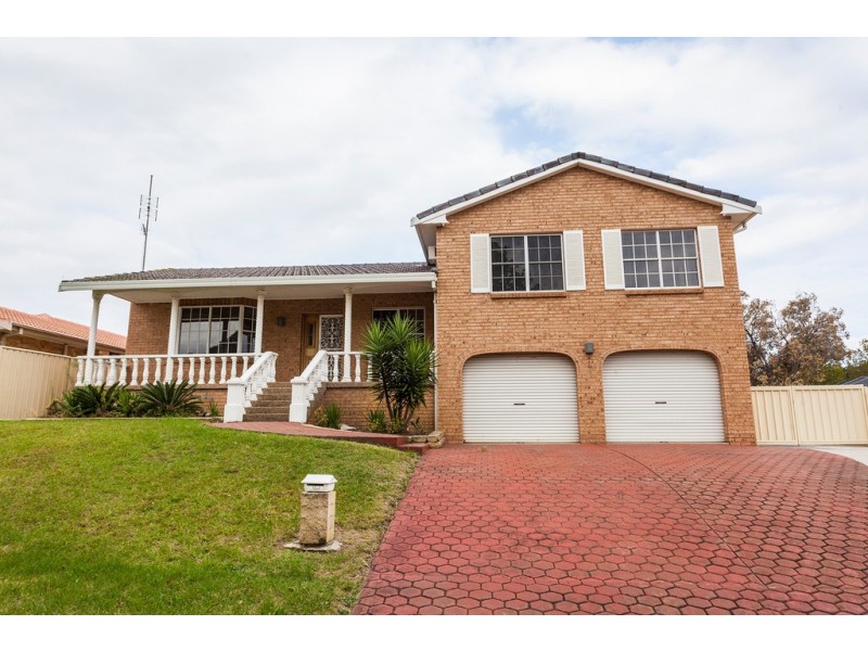2 Galga Place, Oak Flats NSW 2529