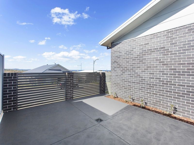 15 Rangoon Avenue, Shell Cove NSW 2529