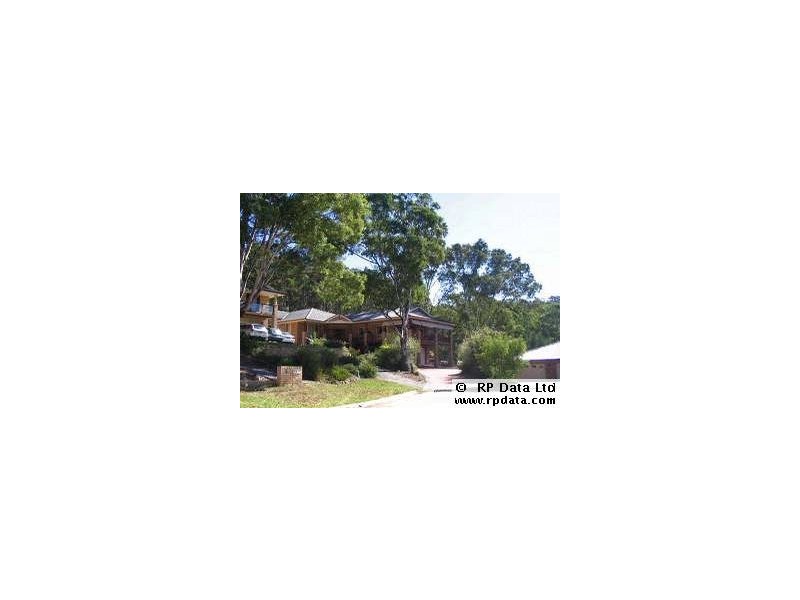 8 Pleasant View Close, Albion Park NSW 2527