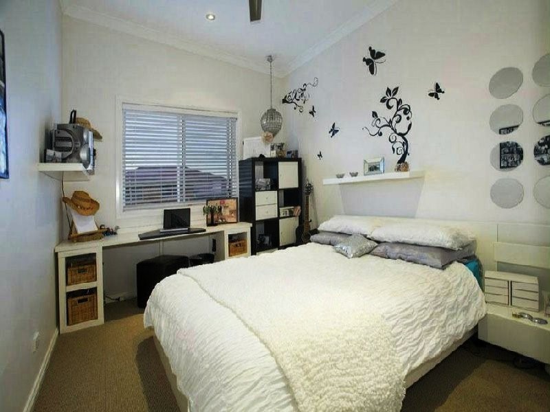 8 Fowler Street, Flinders NSW 2529
