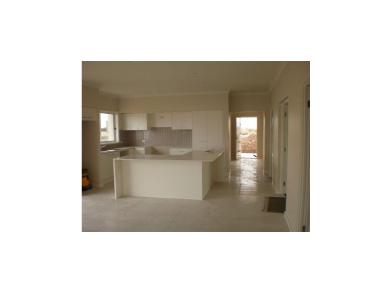 20 Coolum Parkway, Shellcove, Shell Cove NSW 2529