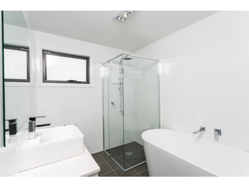 124 Whittaker Street, Flinders NSW 2529