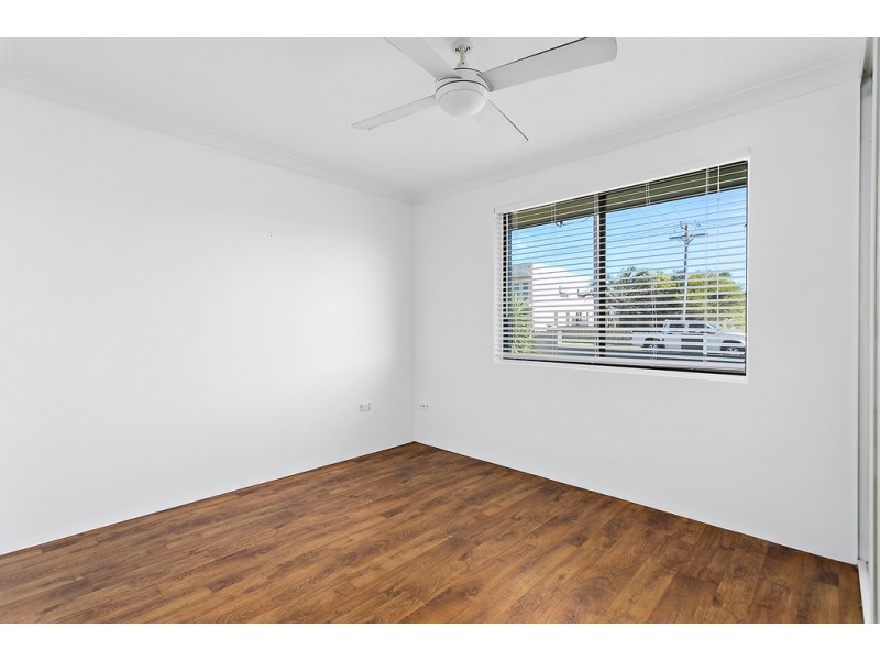 1/37 Osborne Parade, Warilla NSW 2528