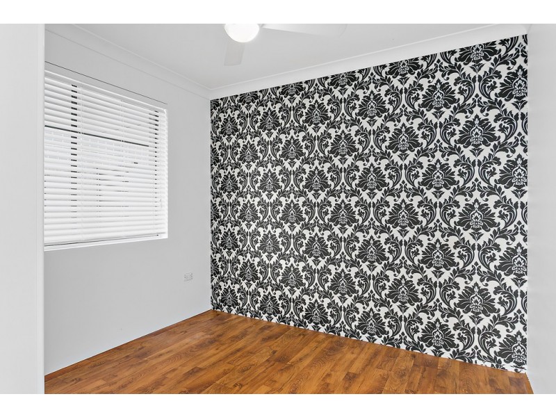 1/37 Osborne Parade, Warilla NSW 2528