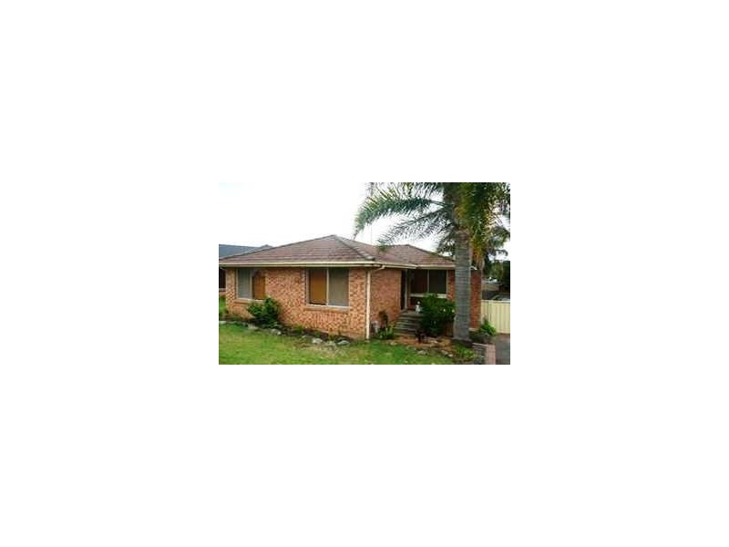 10 Woodlands Drive, Barrack Heights NSW 2528