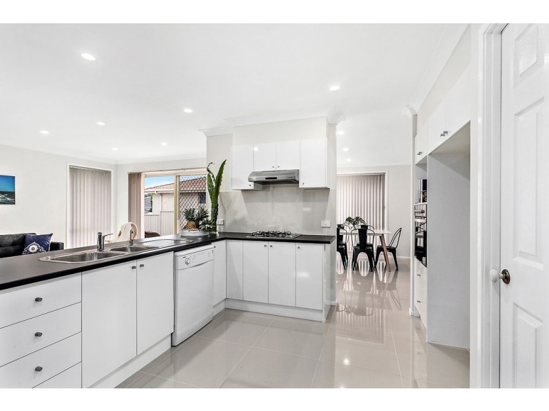 18 Pickersgill Way, Shell Cove NSW 2529