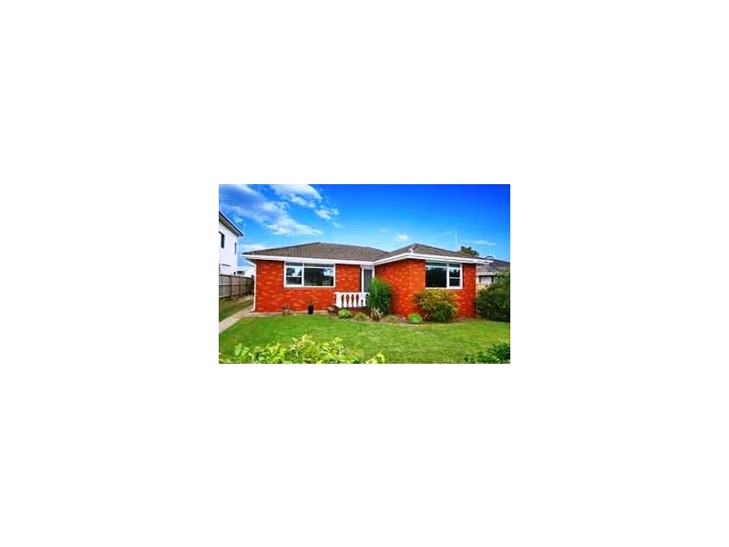 24 Stephanie Avenue, Warilla NSW 2528