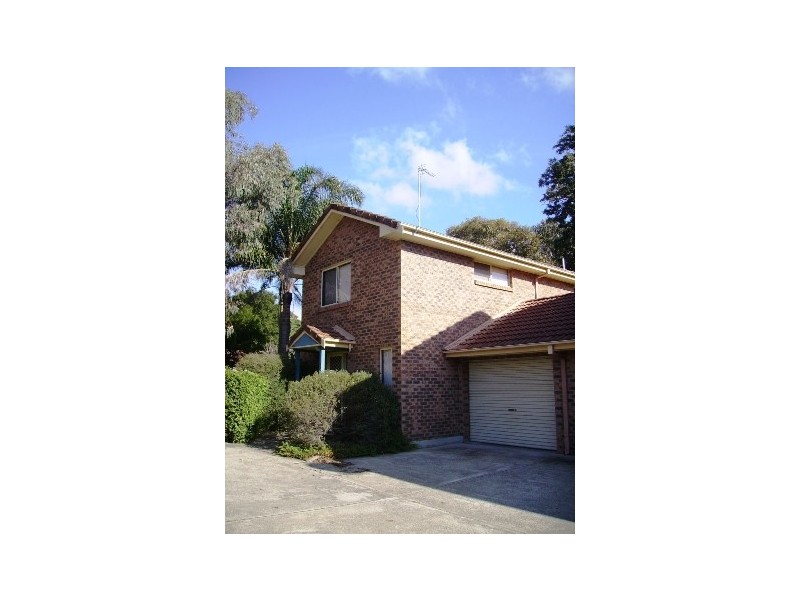 4/19-21 Kingston Street, Oak Flats NSW 2529