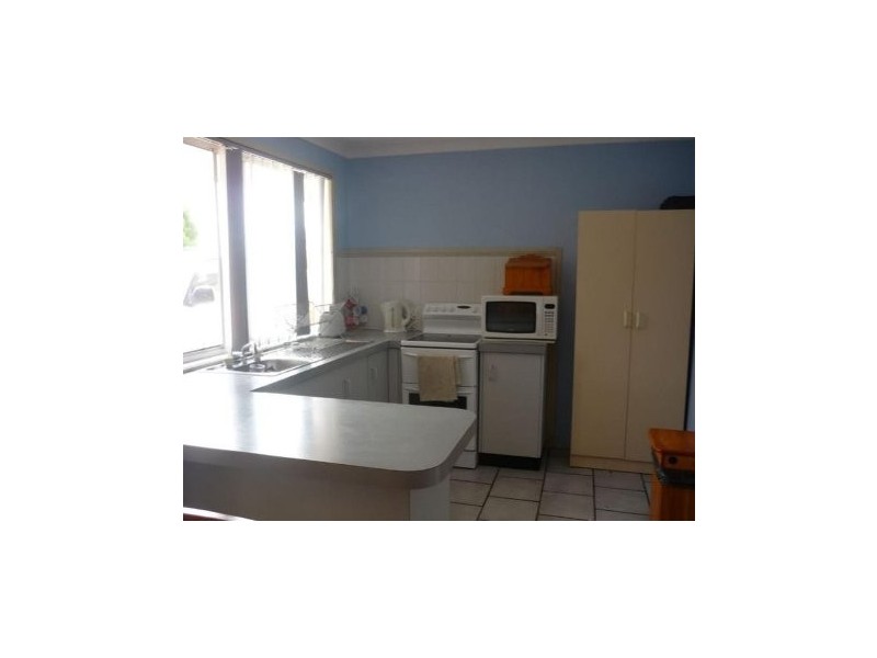 37 Mayfield Circuit, Albion Park NSW 2527