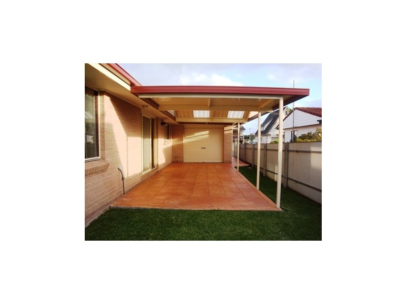 55 Woodford Avenue, Warilla NSW 2528