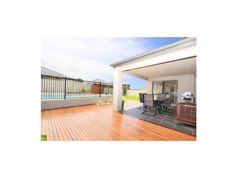 7 Galleon Avenue, Shell Cove NSW 2529