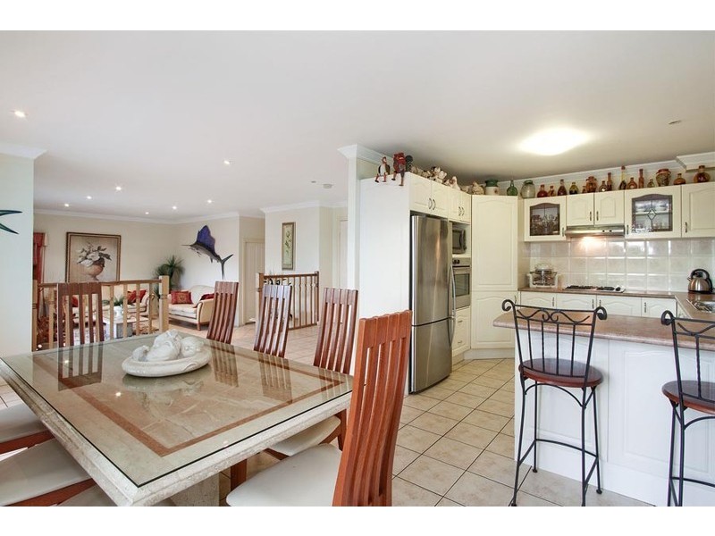 4 Banks Drive, Shell Cove NSW 2529