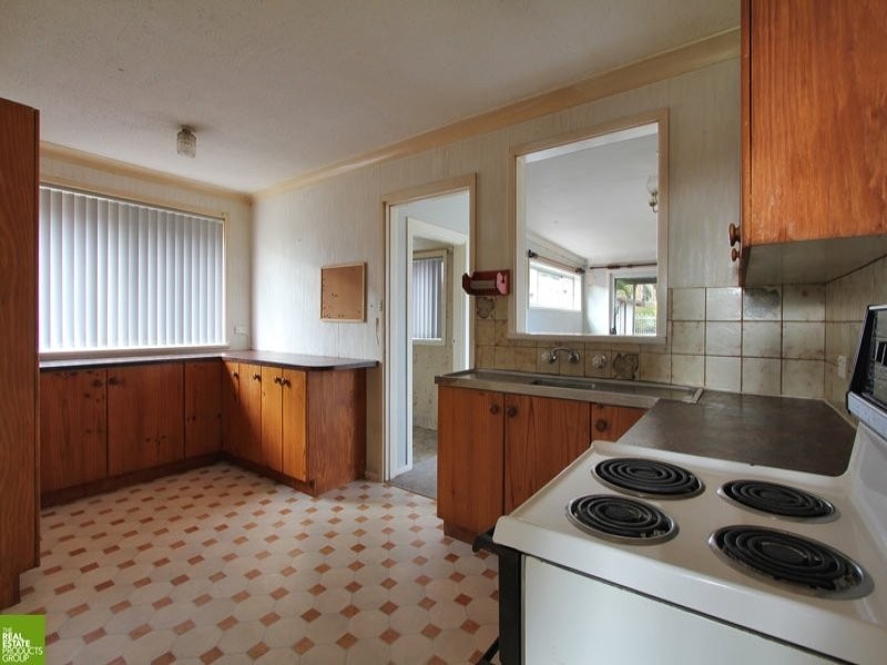 34 Malin Road, Oak Flats NSW 2529