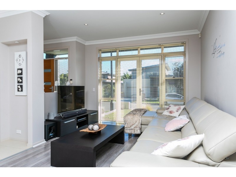 13 Haddin Road, Flinders NSW 2529