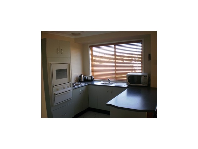 40 Mummuga Close, Flinders NSW 2529