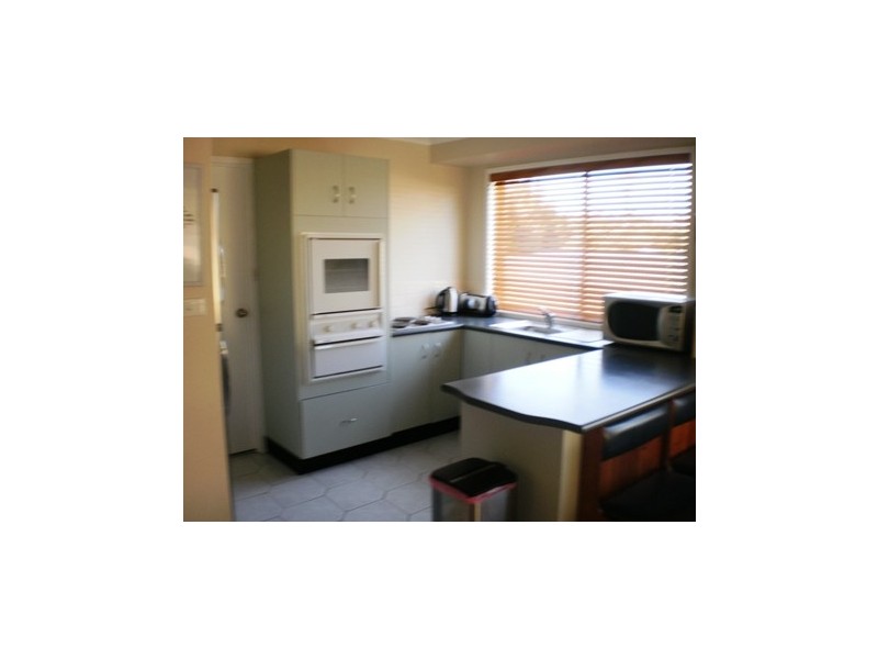 40 Mummuga Close, Flinders NSW 2529