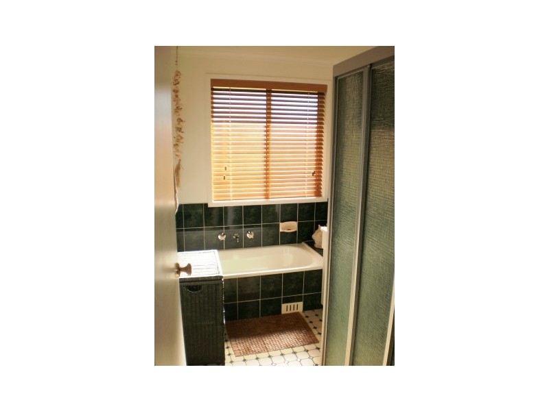 40 Mummuga Close, Flinders NSW 2529