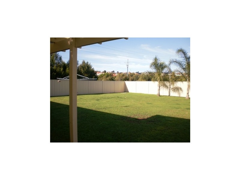 40 Mummuga Close, Flinders NSW 2529
