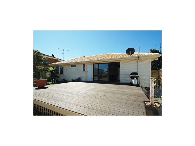 3 Boundary Road, Windang NSW 2528