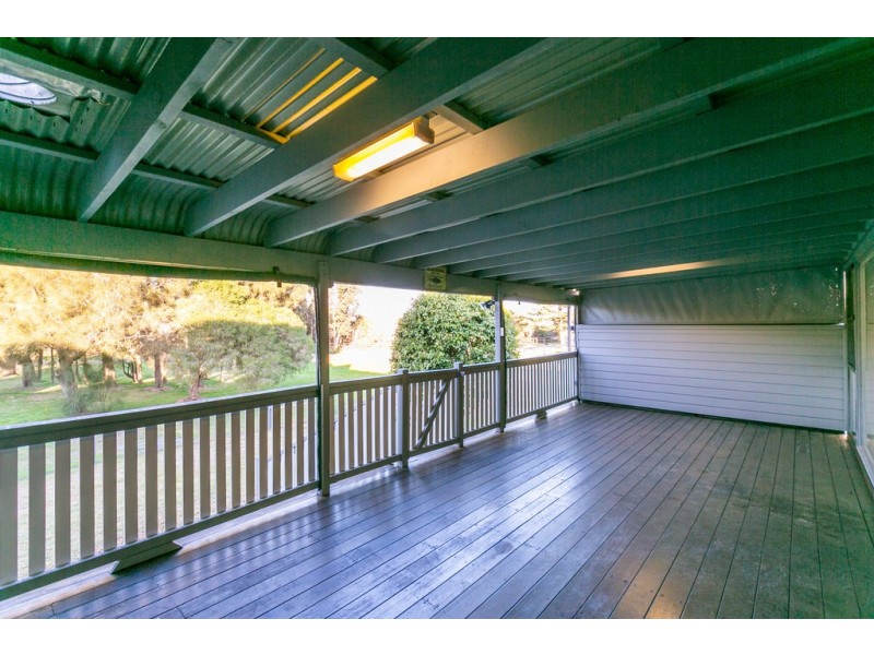 35 Boollwaroo Parade, Shellharbour NSW 2529