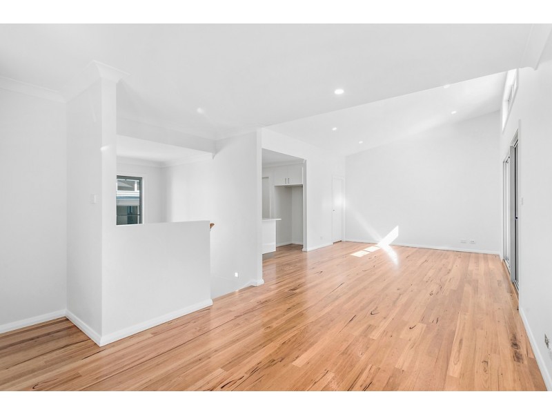 1A Reynolds Lane, Oak Flats NSW 2529