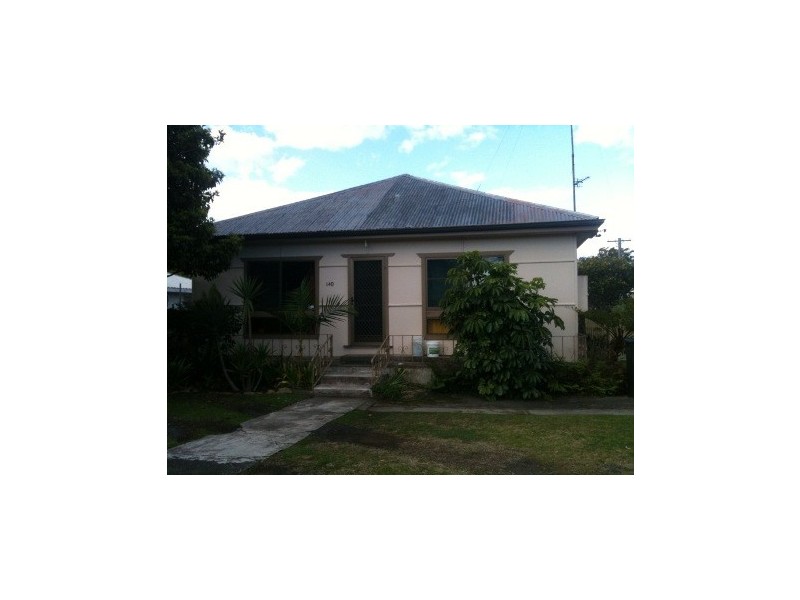 140 Central Avenue, Oak Flats NSW 2529