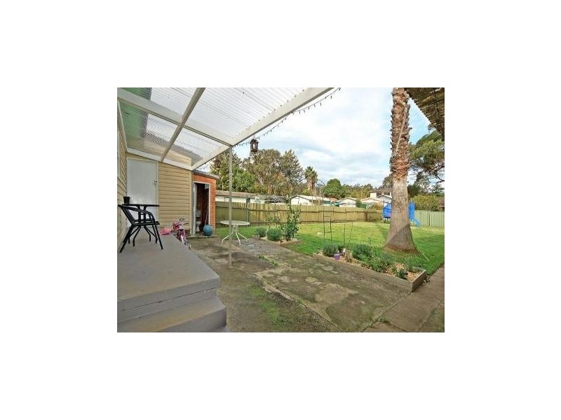 29 Kingston Street, Oak Flats NSW 2529