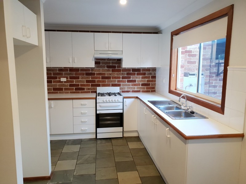 1/46 Bateman Avenue, Albion Park Rail NSW 2527
