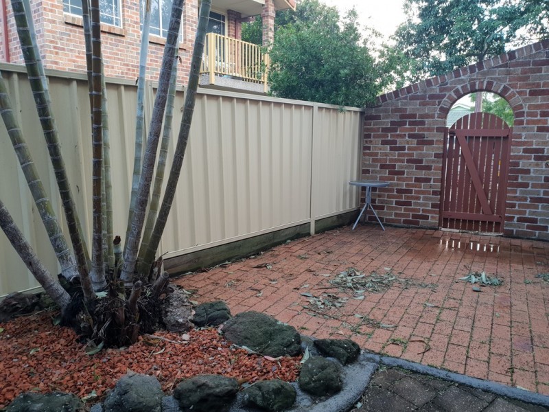 1/46 Bateman Avenue, Albion Park Rail NSW 2527