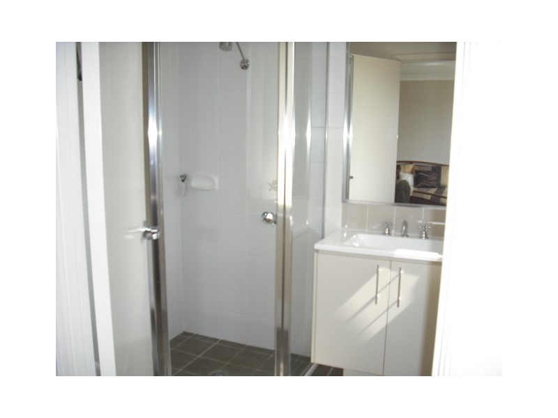 9 Lakewood Boulevarde, Flinders NSW 2529