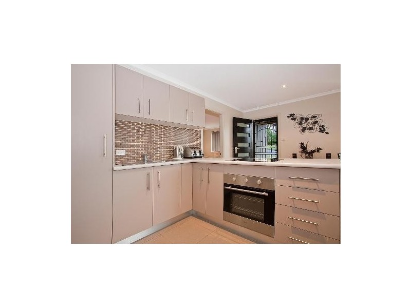 13a Woodlands Drive, Barrack Heights NSW 2528