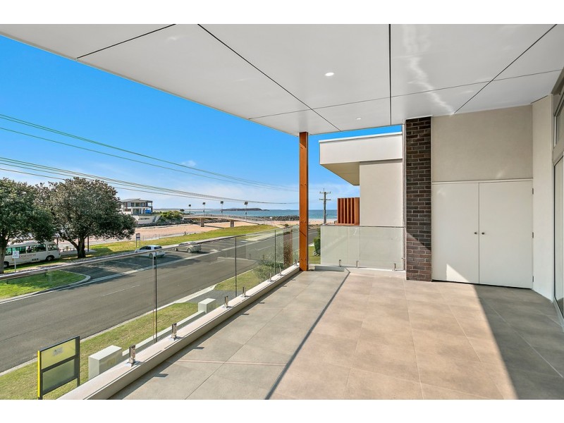 32 Headland Parade, Barrack Point NSW 2528