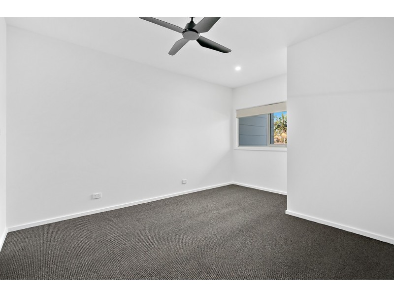 32 Headland Parade, Barrack Point NSW 2528