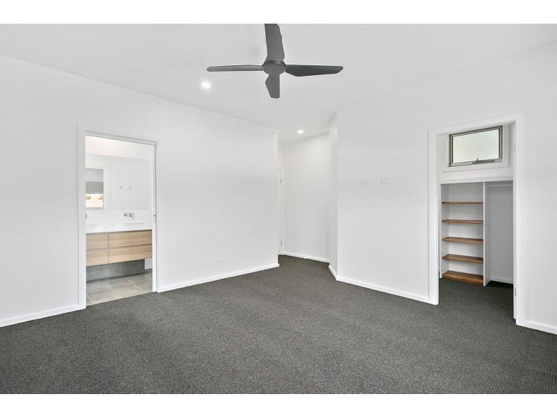 32 Headland Parade, Barrack Point NSW 2528