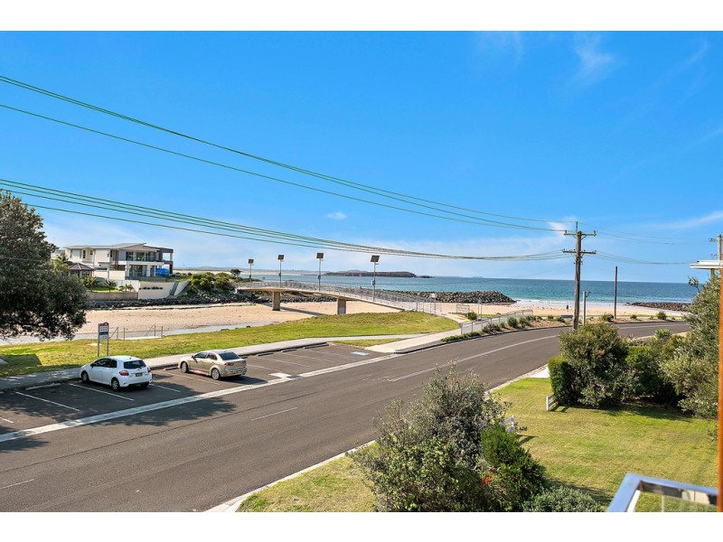 32 Headland Parade, Barrack Point NSW 2528