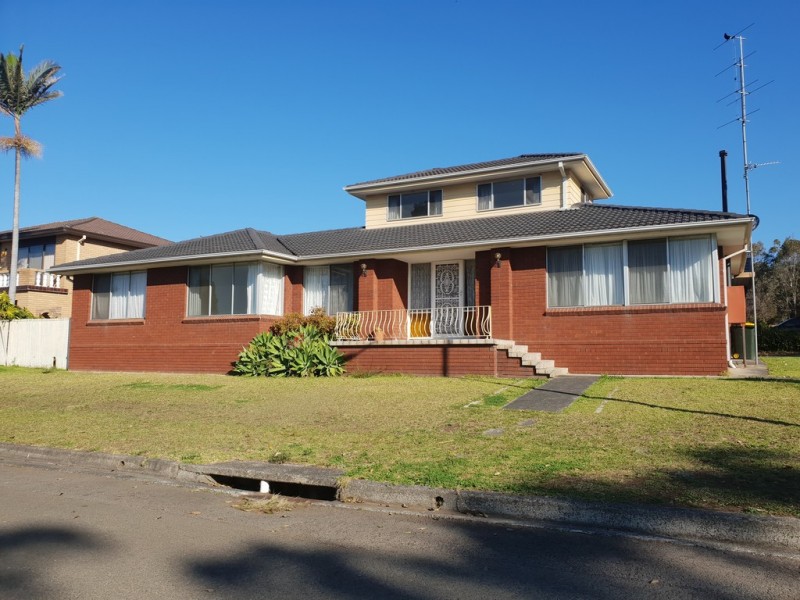 9 Lobelia Street, Albion Park Rail NSW 2527