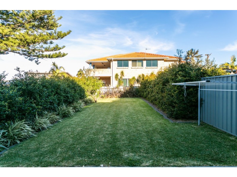 9 Surf Road, Shellharbour NSW 2529