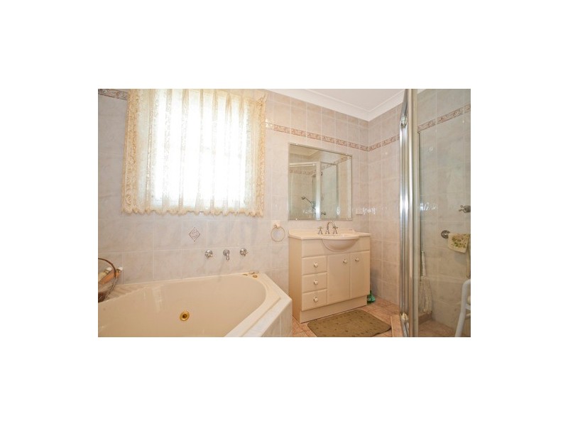 1/7 Kanahooka Street, Albion Park Rail NSW 2527