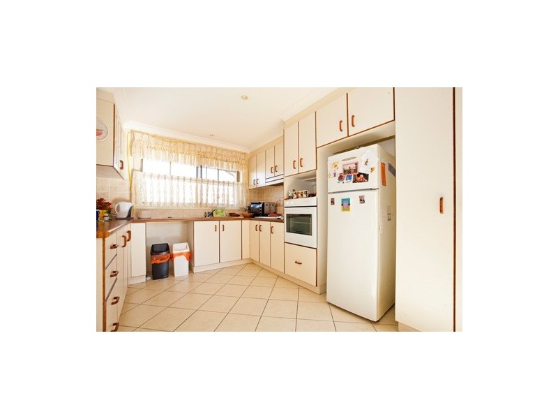 1/7 Kanahooka Street, Albion Park Rail NSW 2527