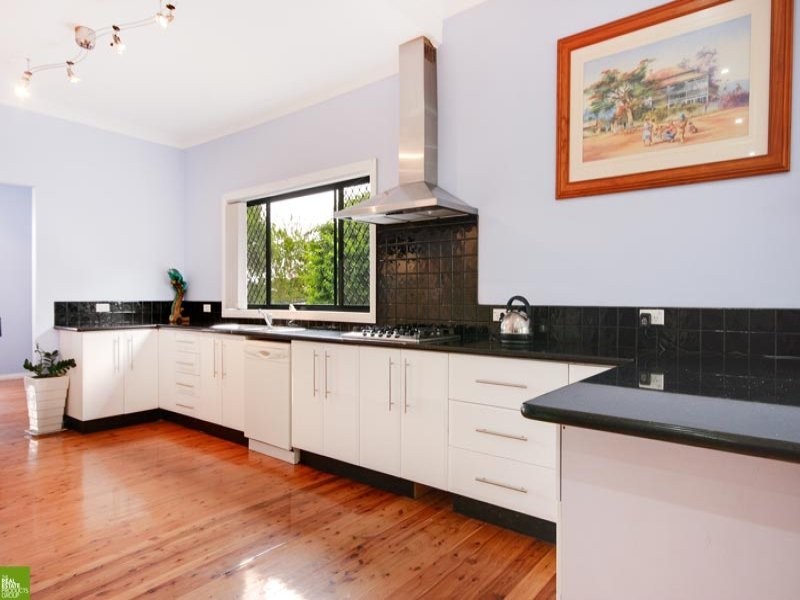 88 Lake Entrance Road, Oak Flats NSW 2529