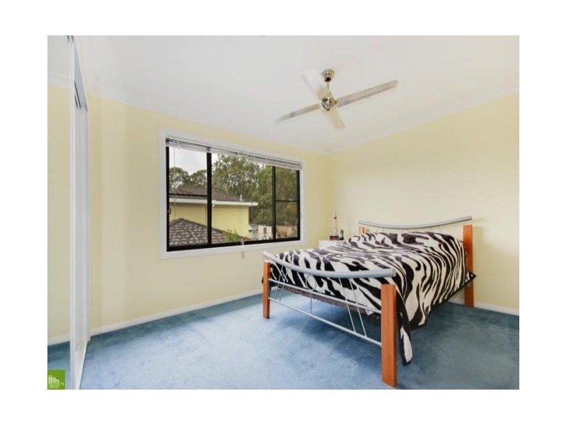 88 Lake Entrance Road, Oak Flats NSW 2529