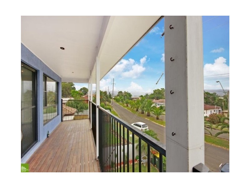 88 Lake Entrance Road, Oak Flats NSW 2529