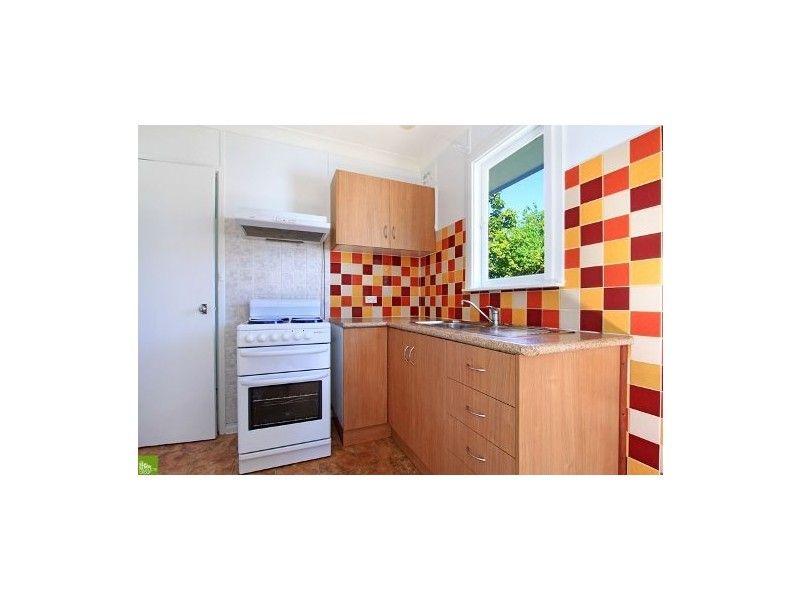 27 Trumper Street, Warilla NSW 2528