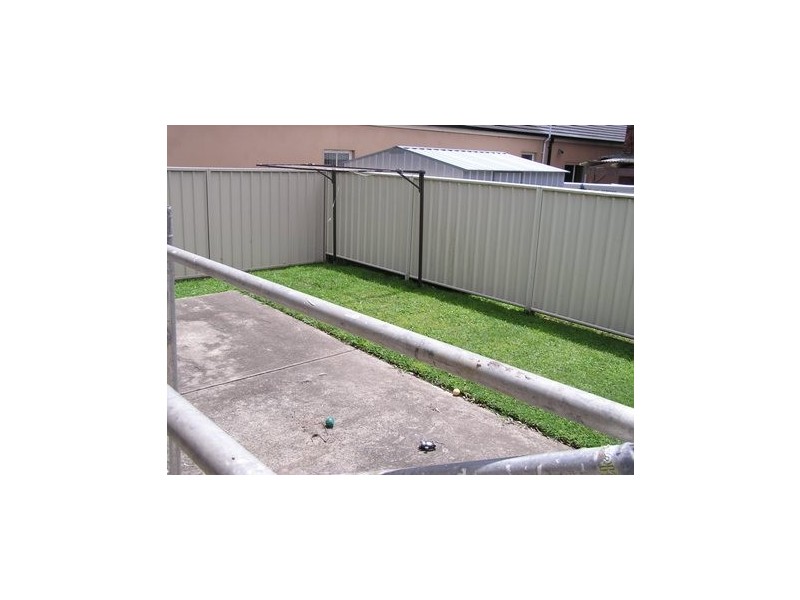 1/107 The Boulevarde, Oak Flats NSW 2529