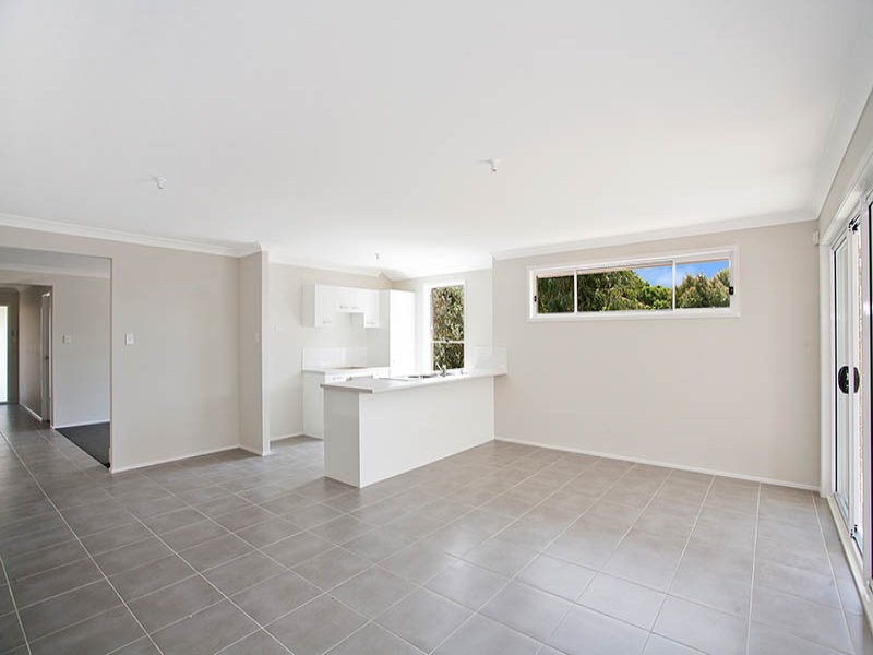10 Gabo Crescent, Shell Cove NSW 2529